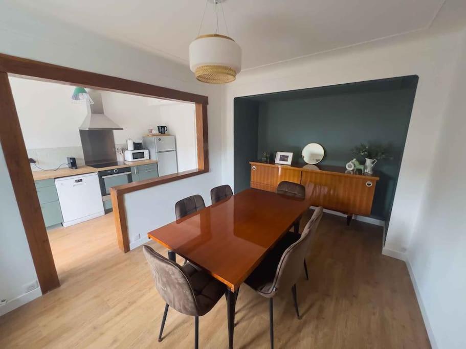 Maison Semi-Troglodyte Avec 4 Velos Rochecorbon Esterno foto
